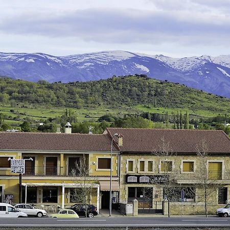 Hostal Restaurante La Pineda El Barco de Ávila Exteriér fotografie